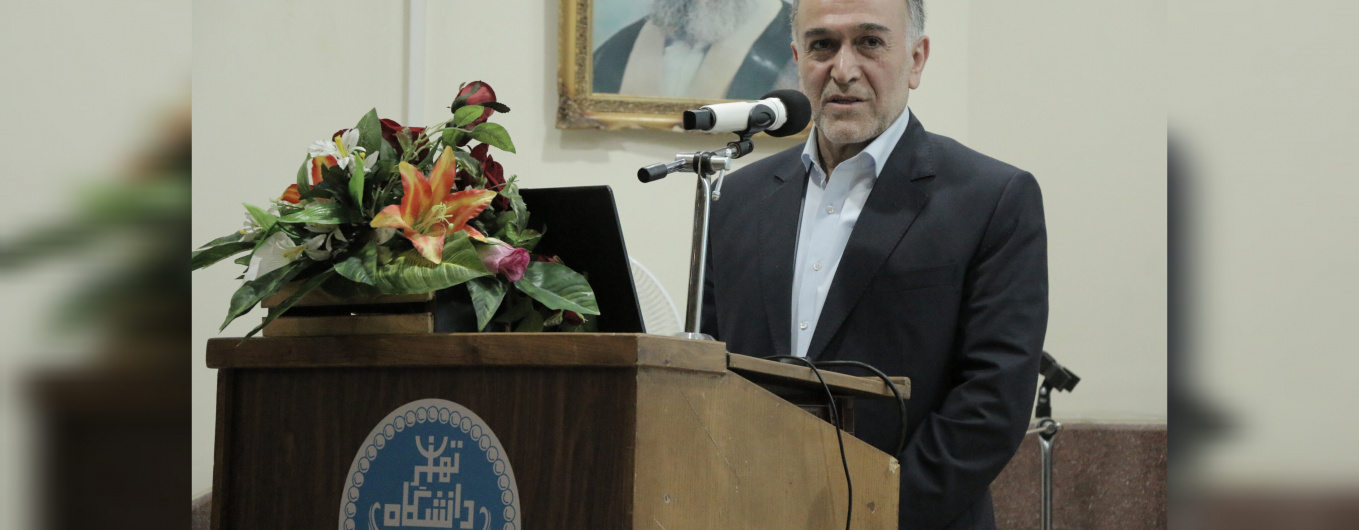 بخش خصوصی هنوز به توانایی‌های دانشگاه باور ندارد/ طرح مسئله با صنعت و حل مسئله با دانشگاه است