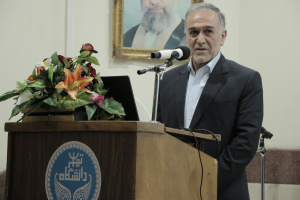 بخش خصوصی هنوز به توانایی‌های دانشگاه باور ندارد/ طرح مسئله با صنعت و حل مسئله با دانشگاه است