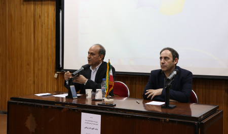 نشست صمیمی کارکنان پردیس با معاون اداری و مالی دانشگاه