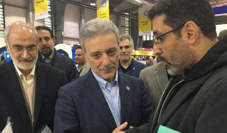 رونمایی طرح نمونه پژوهشگر پردیس در نمایشگاه دستاوردهای پژوهش و فناوری و فن بازار ۹۸